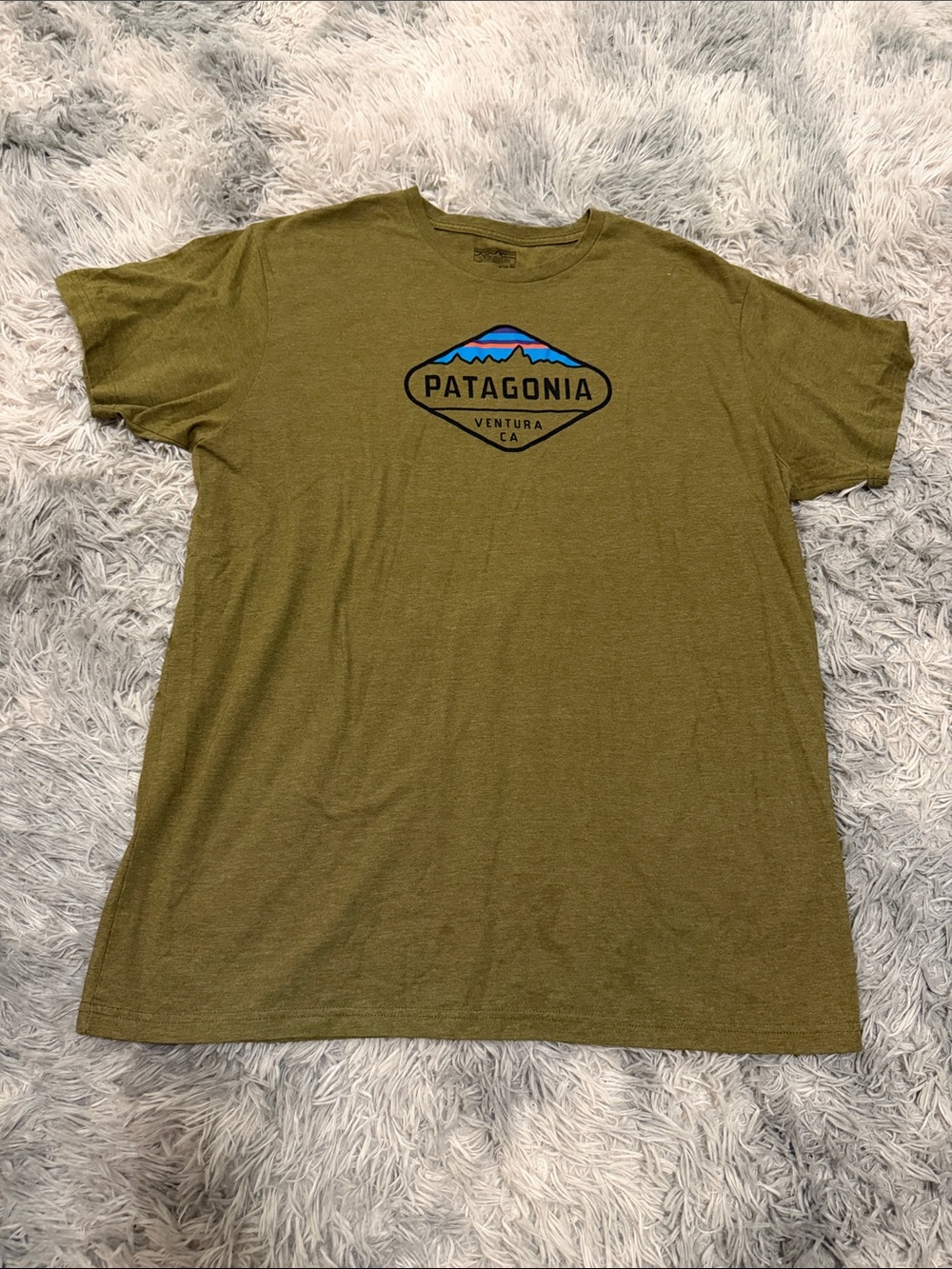 Patagonia shirt 2XL
